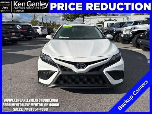 2021 Toyota Camry SE