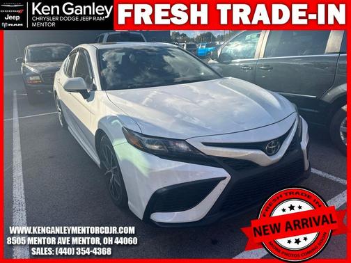 2021 Toyota Camry SE
