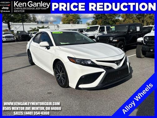 2021 Toyota Camry SE