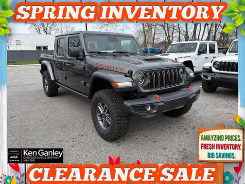 Granite Crystal Clearcoat Metallic 2026 Jeep Gladiator Mojave