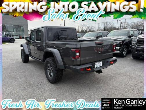 Granite Crystal Clearcoat Metallic 2026 Jeep Gladiator Mojave
