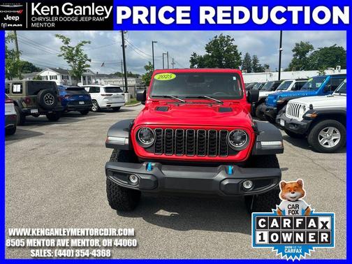 Firecracker Red Clearcoat 2025 Jeep Wrangler 4xe Rubicon