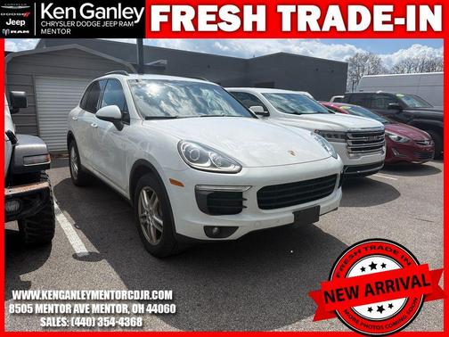 2016 Porsche Cayenne Base