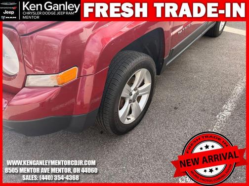 Deep Cherry Red Crystal Pearlcoat 2013 Jeep Patriot Latitude