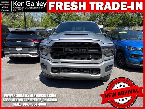 Billet Silver Metallic Clearcoat 2024 RAM 3500 Limited