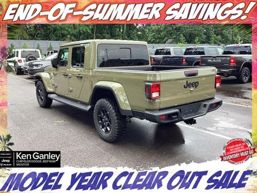 2025 Jeep Gladiator Sport