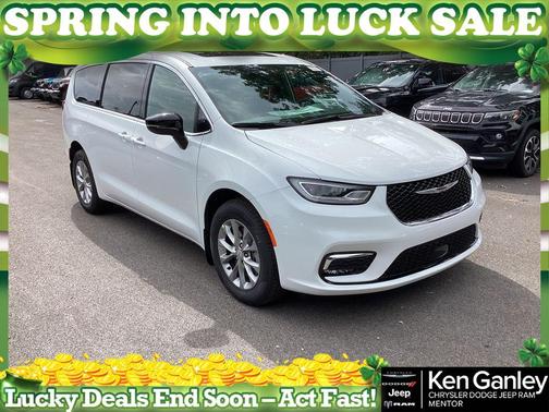 2026 Chrysler Pacifica Select