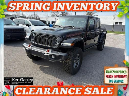 Black Clearcoat 2026 Jeep Gladiator Mojave