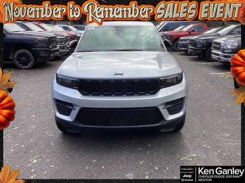 2025 Jeep Grand Cherokee Laredo