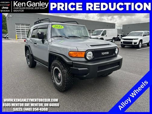 2013 Toyota FJ Cruiser Base