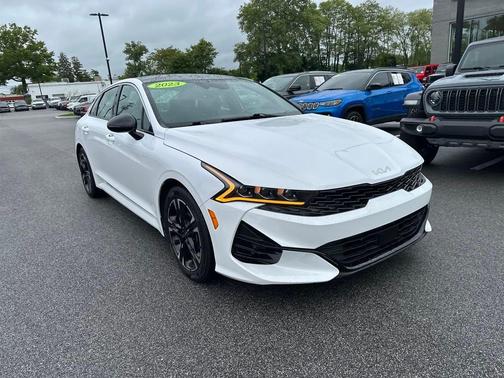 2023 Kia K5 GT-Line