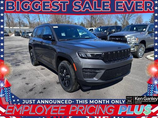 2025 Jeep Grand Cherokee Laredo