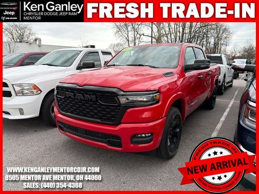 Flame Red Clearcoat 2025 RAM 1500 Big Horn/Lone Star