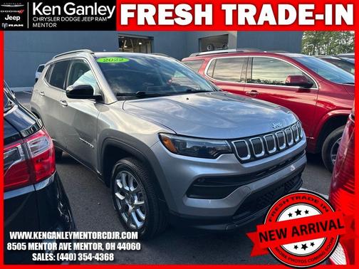 2022 Jeep Compass Latitude Lux