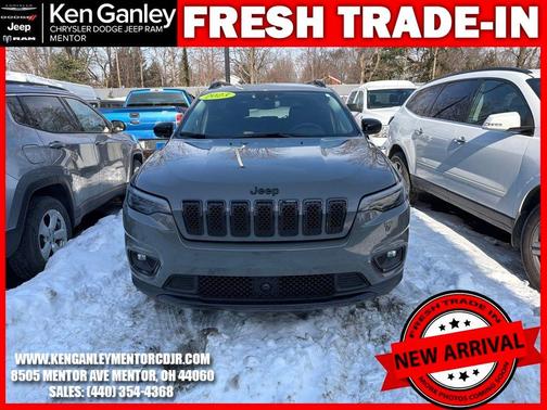 2023 Jeep Cherokee Altitude Lux