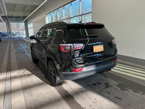 2022 Jeep Compass Altitude