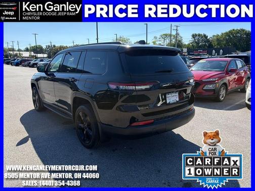 Diamond Black 2024 Jeep Grand Cherokee L Laredo