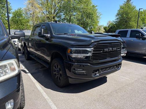 Diamond Black 2024 RAM 2500 Laramie