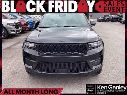 2025 Jeep Grand Cherokee Laredo