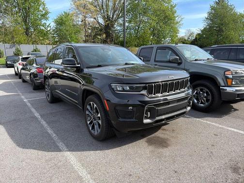 Diamond Black 2021 Jeep Grand Cherokee L Overland