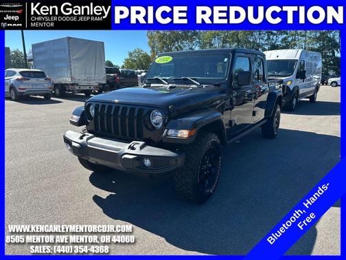 2022 Jeep Gladiator Sport