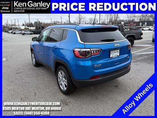 Laser Blue 2022 Jeep Compass Latitude