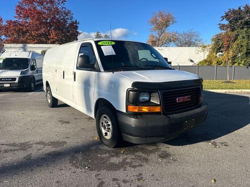 2017 GMC Savana 2500 Work Van