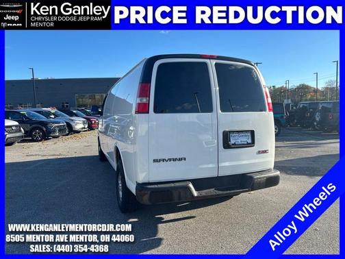 2017 GMC Savana 2500 Work Van