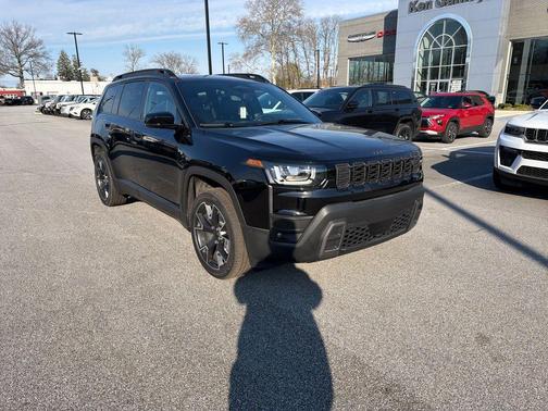 Diamond Black 2026 Jeep Cherokee Overland