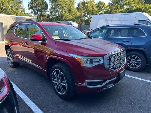 2019 GMC Acadia Denali