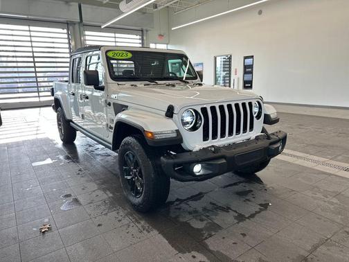 2023 Jeep Gladiator Sport