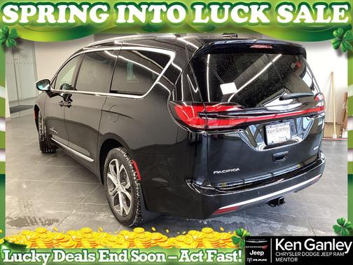 2026 Chrysler Pacifica Pinnacle