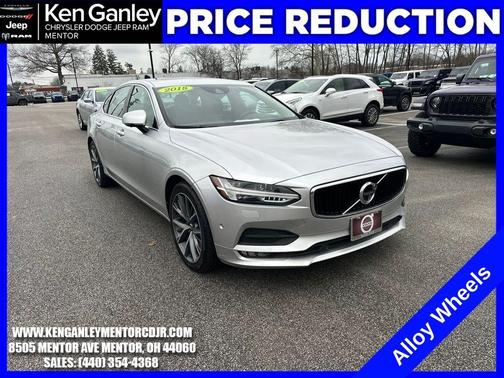 2018 Volvo S90 T6 Momentum