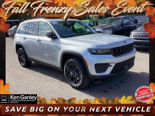 2025 Jeep Grand Cherokee Laredo