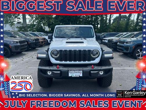 Bright White Clearcoat 2026 Jeep Wrangler Rubicon