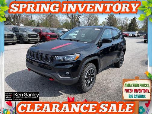 Diamond Black 2026 Jeep Compass Trailhawk