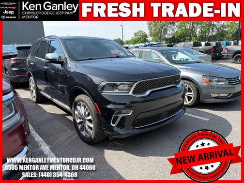 DB Black Crystal Clearcoat 2023 Dodge Durango Citadel