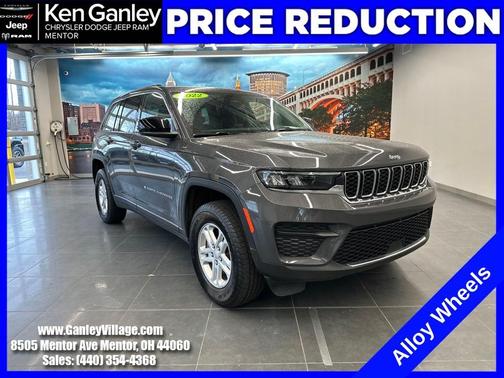 2022 Jeep Grand Cherokee Laredo