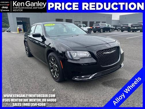 2018 Chrysler 300 S
