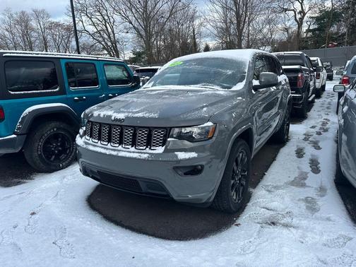 2021 Jeep Grand Cherokee Laredo X