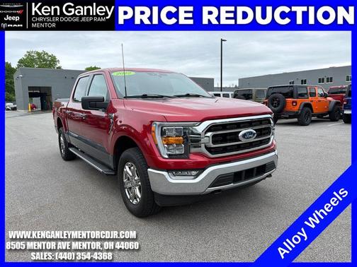 Red 2022 Ford F-150 XLT