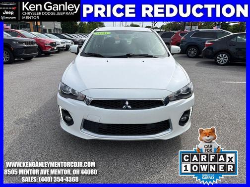 White 2016 Mitsubishi Lancer SE