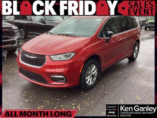 2026 Chrysler Pacifica Select