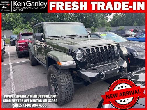 2022 Jeep Gladiator Sport