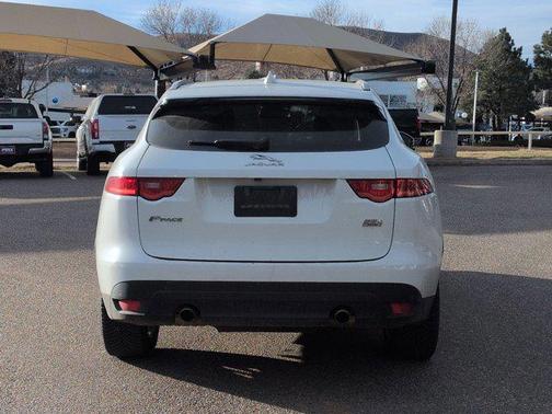 2018 Jaguar F-PACE 25t Prestige