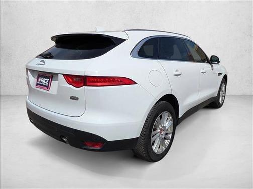Fuji White 2018 Jaguar F-PACE 25t Prestige
