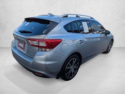 Ice Silver Metallic 2017 Subaru Impreza 2.0i Limited