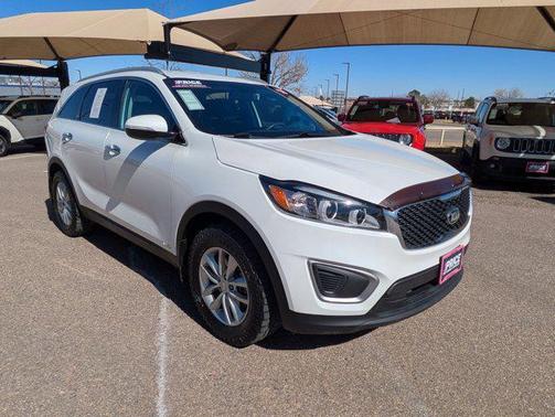 2018 Kia Sorento LX