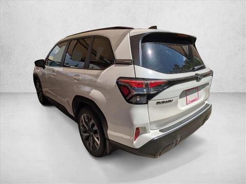 Crystal White Pearl 2025 Subaru Forester Touring