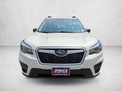 Crystal White Pearl 2019 Subaru Forester Base